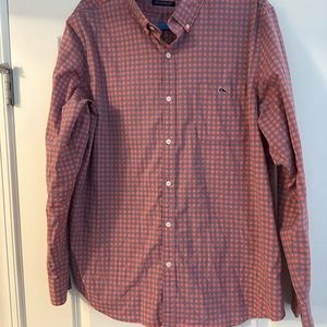 Vineyard and Vines XL Men’s shirt
